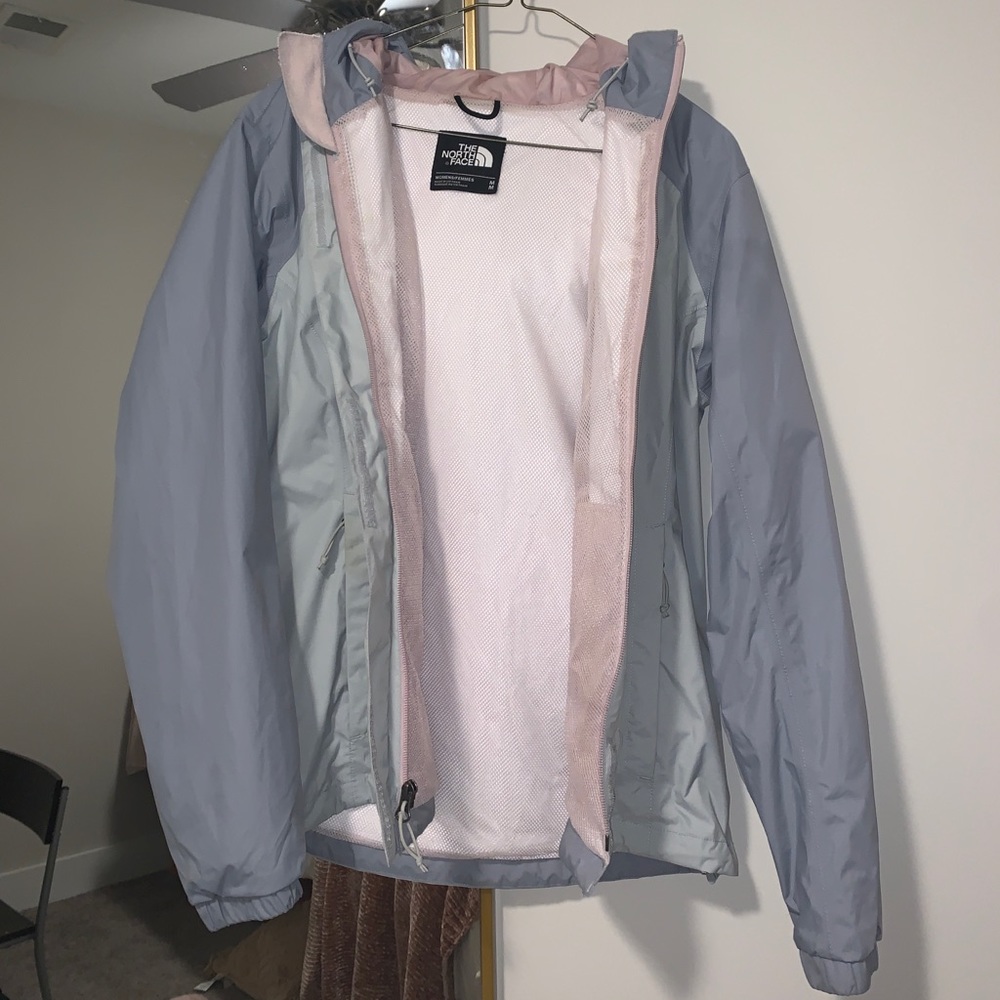 NORTH FACE RAIN JACKET